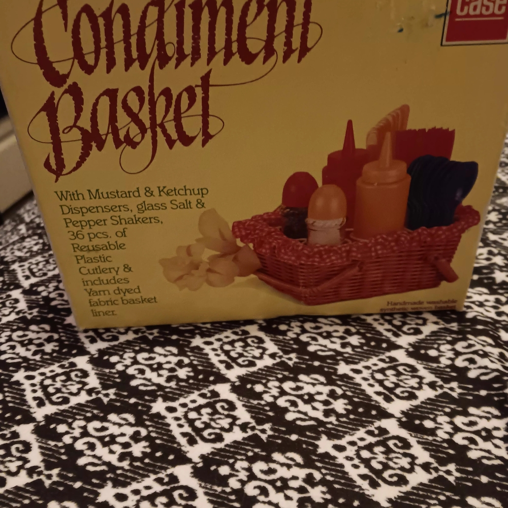 Case Condiment Basket Set - Picture 3 of 7